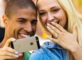 Engagement Ring “Selfies” Can Be an Invitation to Thieves