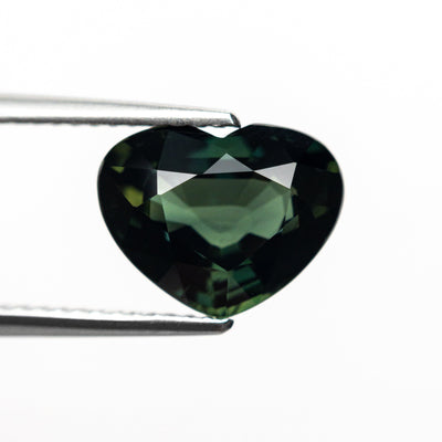 3.75ct 8.36x10.65x5.08mm Heart Brilliant Sapphire 19162-10