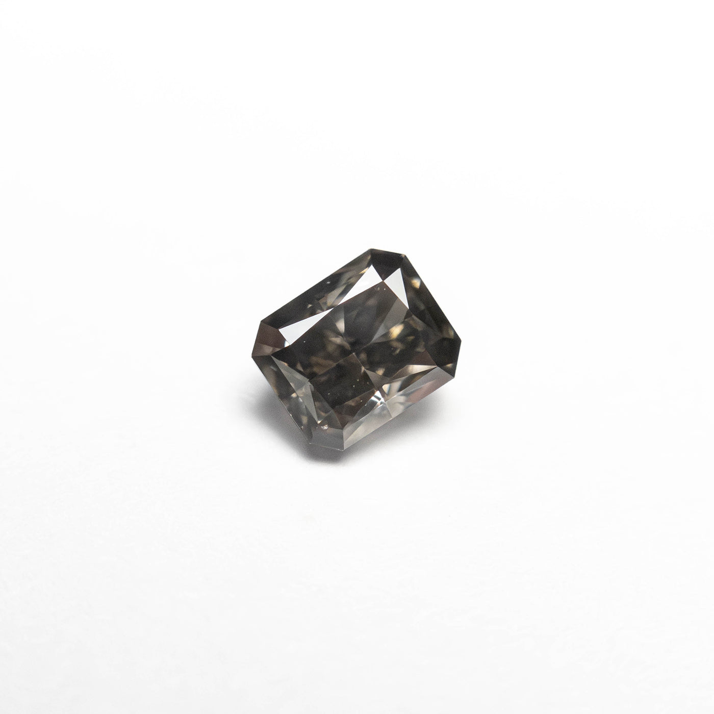 0.36ct 4.23x3.51x2.41mm Fancy Grey Cut Corner Rectangle Brilliant 19923-47