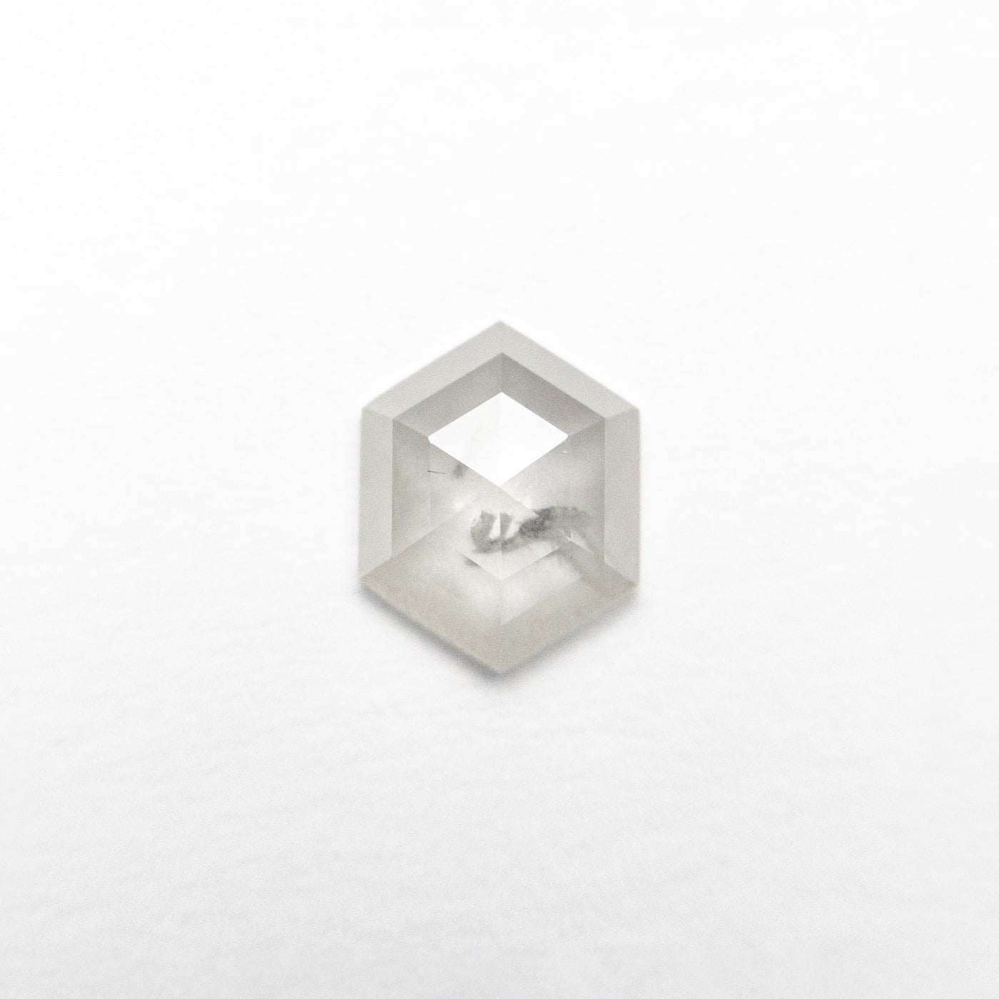 0.65ct 6.84x5.46x2.11mm Hexagon Rosecut 25457-16