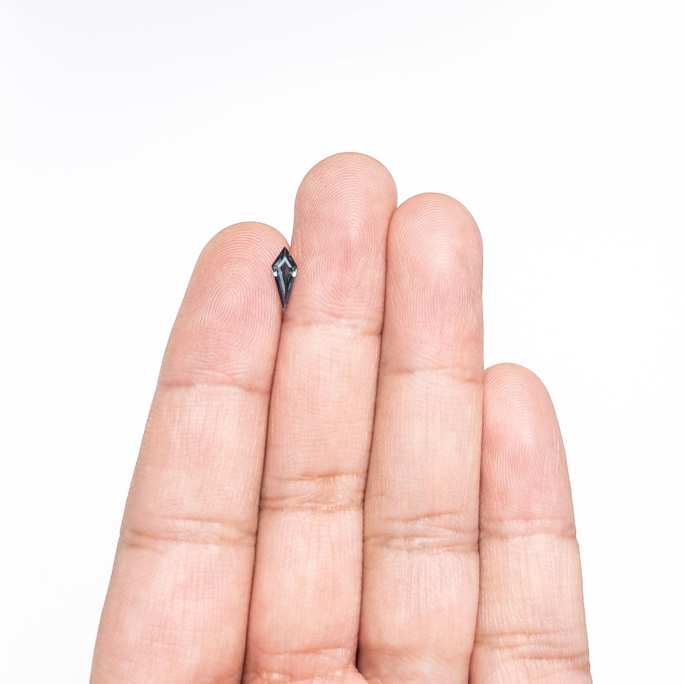 0.42ct 9.69x3.83x2.16mm Kite Step Cut Sapphire 25740-21
