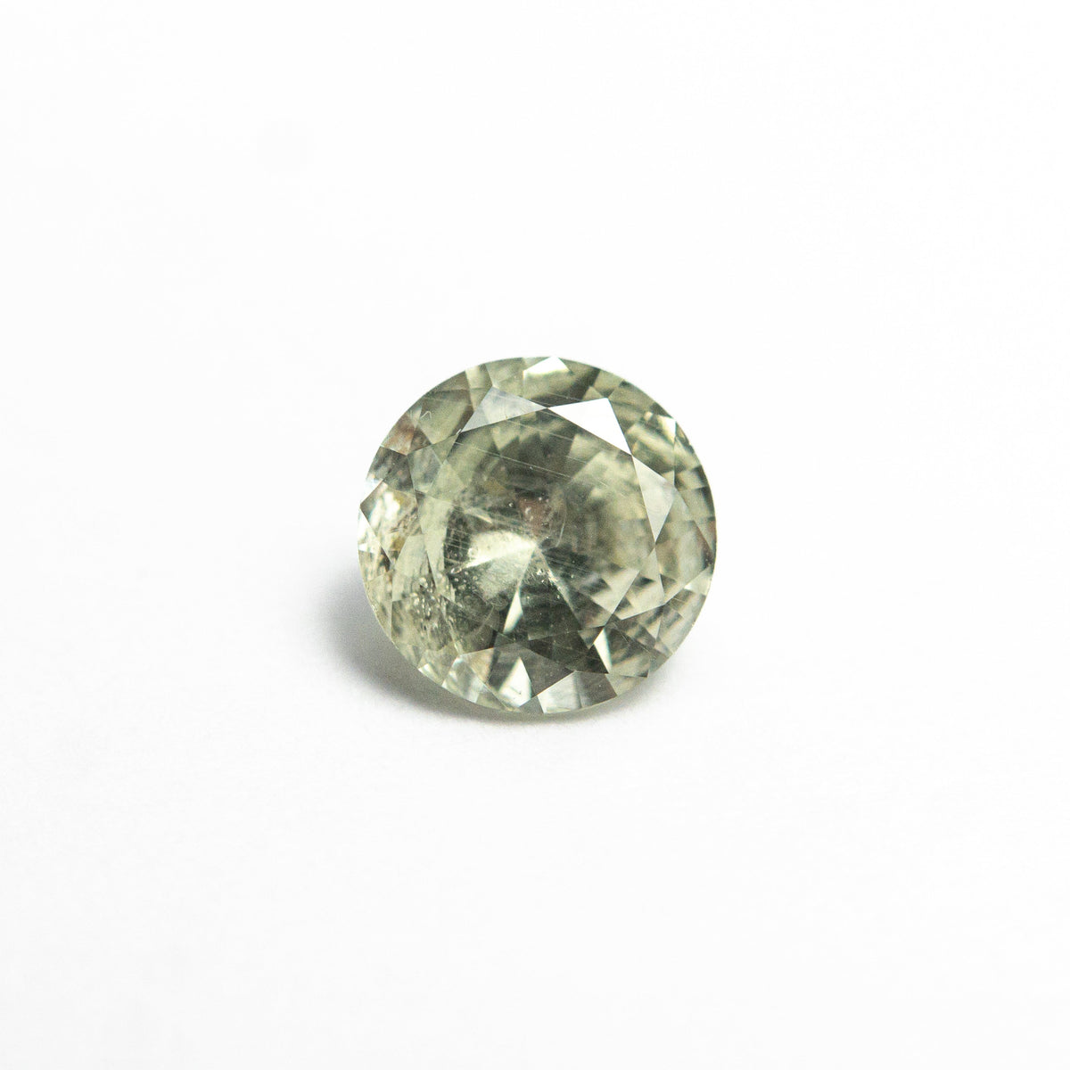 0.73ct 5.56x5.53x3.28mm Round Brilliant Sapphire 26134-18