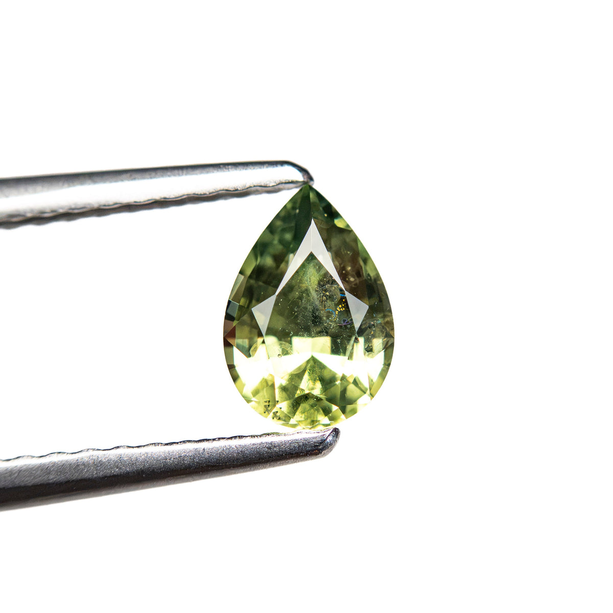 0.69ct 6.51x4.48x3.17mm Pear Brilliant Sapphire 26145-03