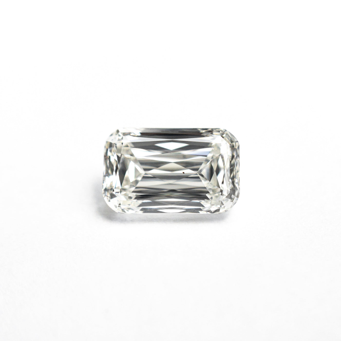 1.01ct 7.16x4.58x3.12mm GIA VS2 J Round Corner Rectangle Brilliant 26173-01