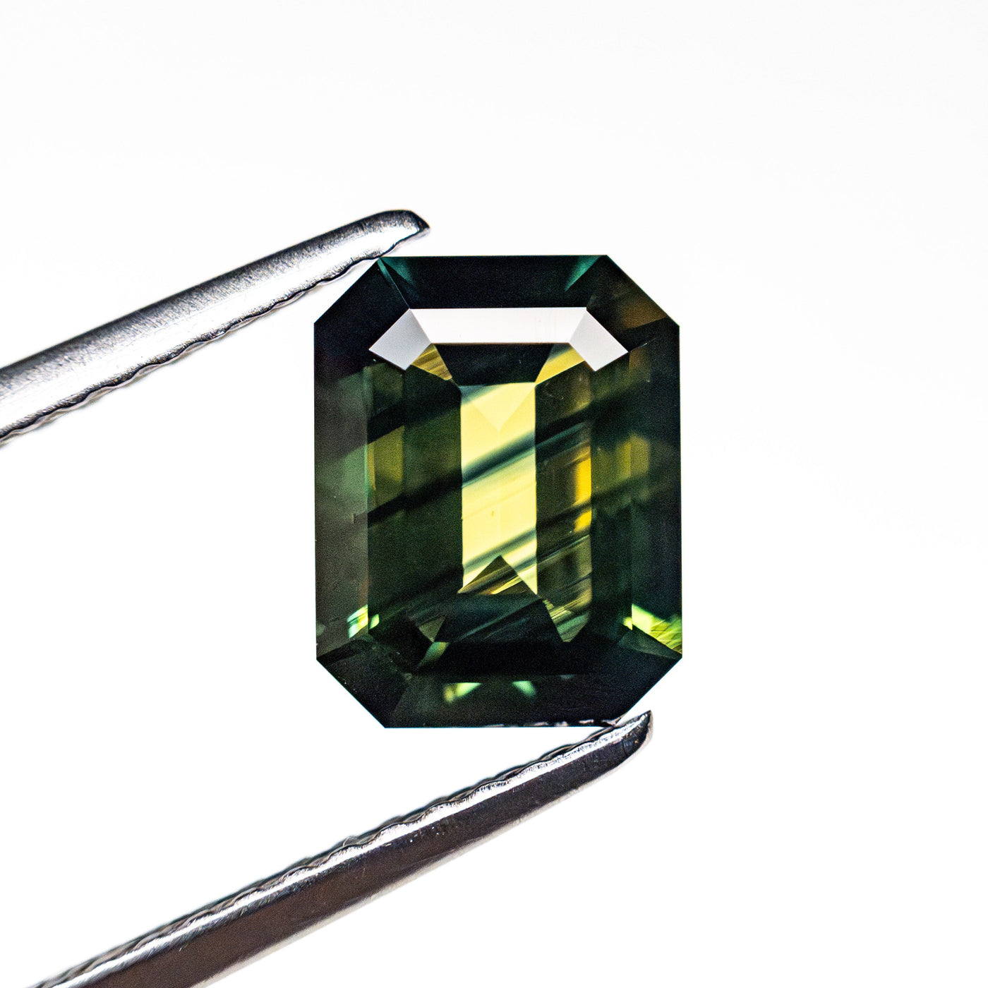 1.63ct 7.81x6.05x3.45mm Cut Corner Rectangle Step Cut Sapphire 26329-01