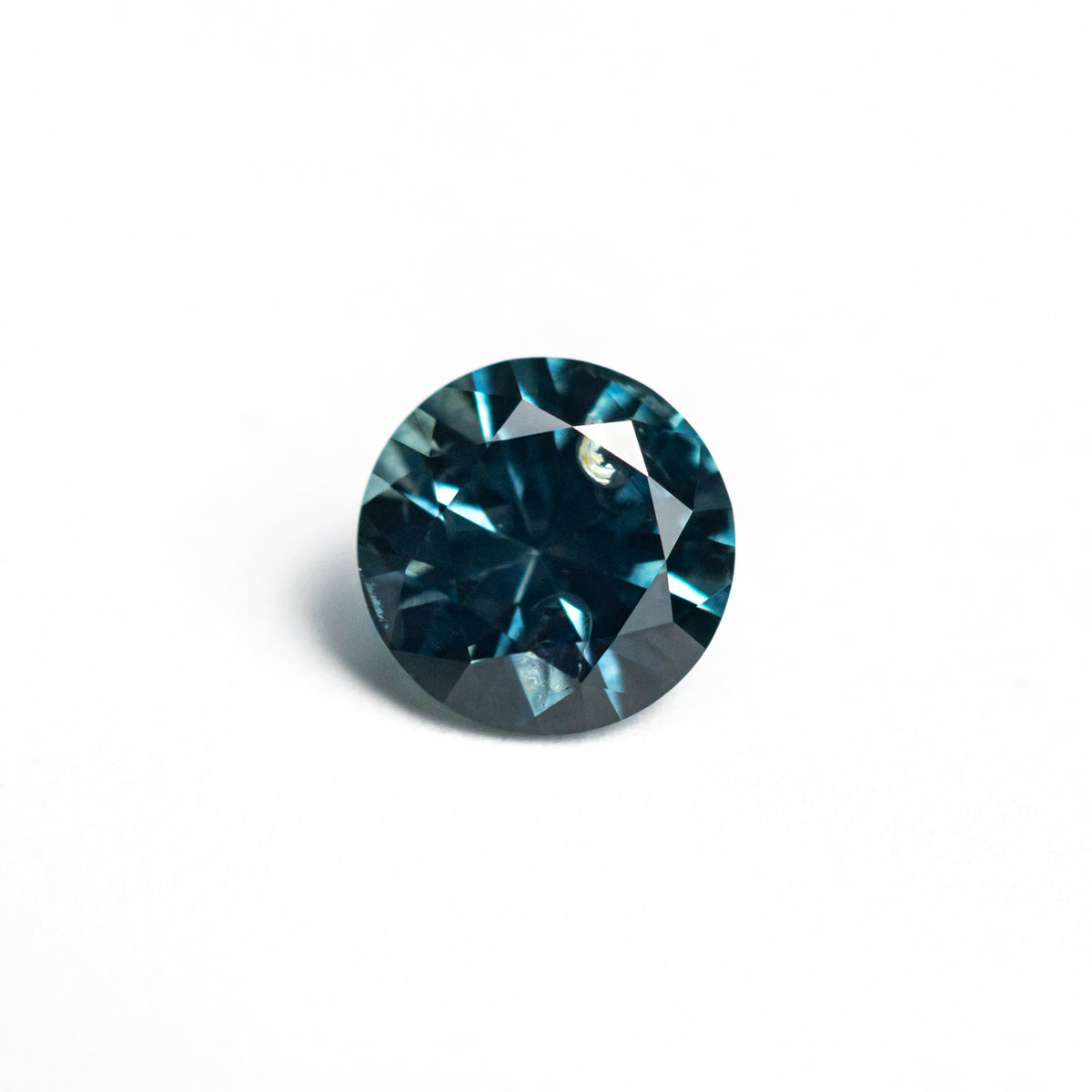 1.35ct 6.71x6.69x4.28mm Round Brilliant Sapphire 26524-08