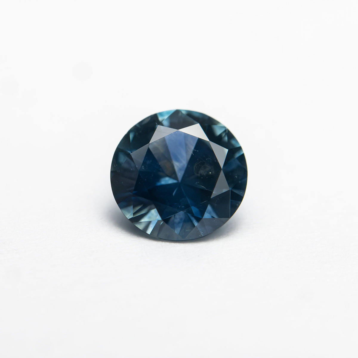 1.04ct 6.27x6.23x3.79mm Round Brilliant Sapphire 26526-16