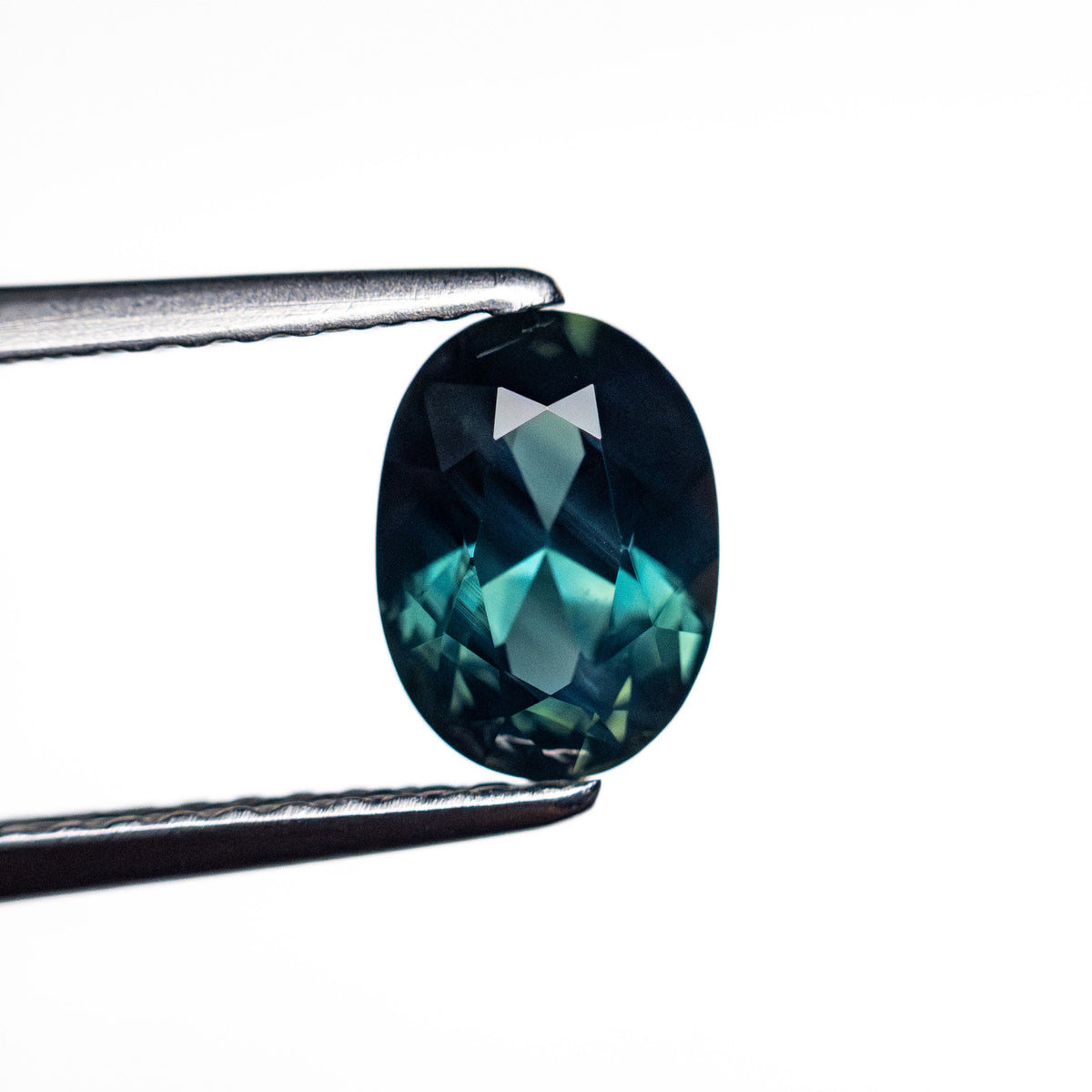 1.16ct 7.27x5.33x3.86mm Oval Brilliant Sapphire 26621-02