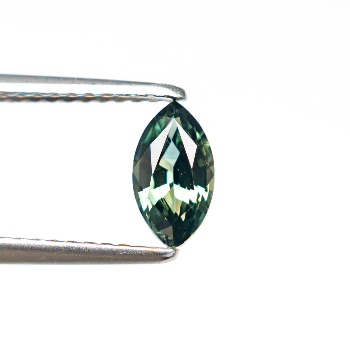 0.64ct 6.58x3.79x2.79mm Marquise Brilliant Sapphire 27340-09