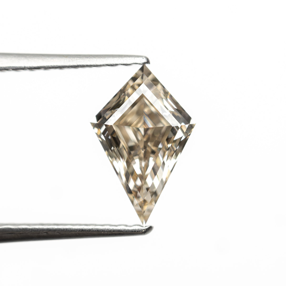 1.01ct 9.27x6.03x3.78mm VS2+ W-X Kite Step Cut 🇨🇦 27575-01