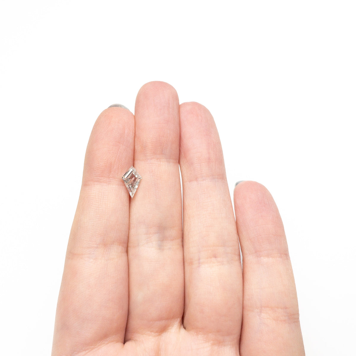 1.03ct 10.03x6.08x2.97mm Kite Step Cut 🇨🇦 27635-01