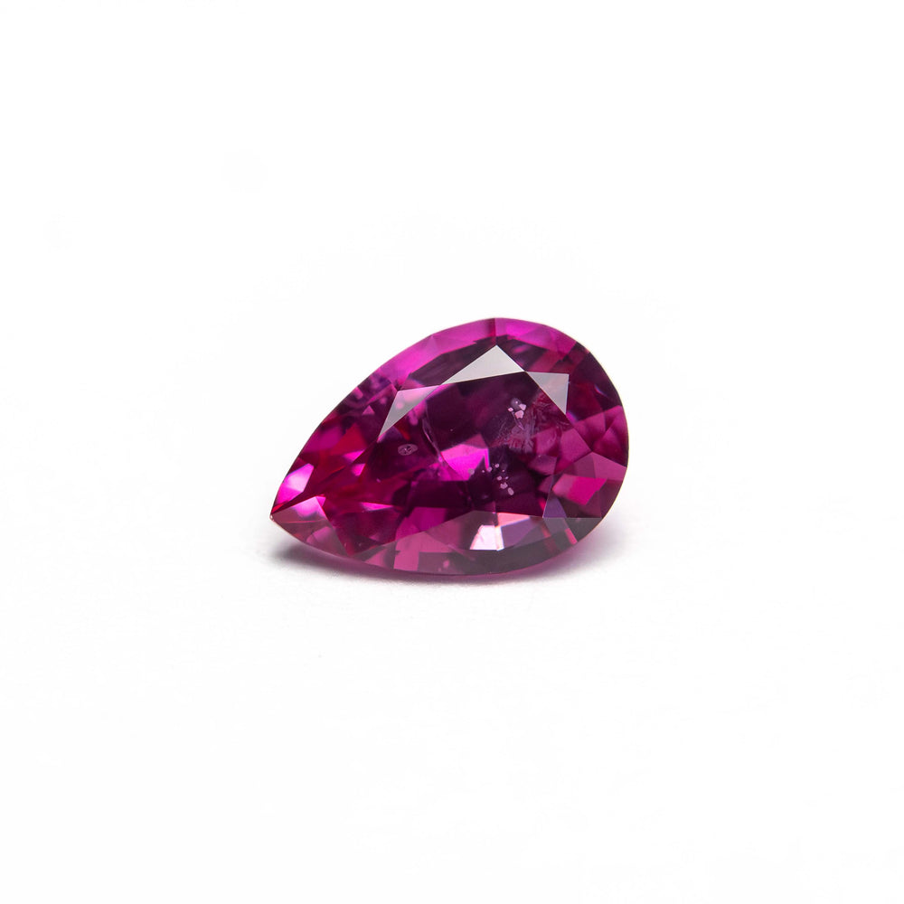0.66ct 6.63x4.59x3.06mm Pear Brilliant Sapphire 27956-21