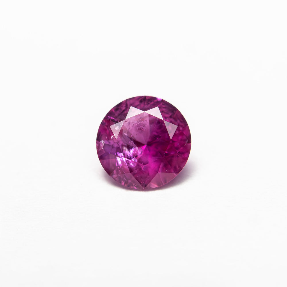 0.68ct 5.53x5.51x3.21mm Round Brilliant Sapphire 27957-26