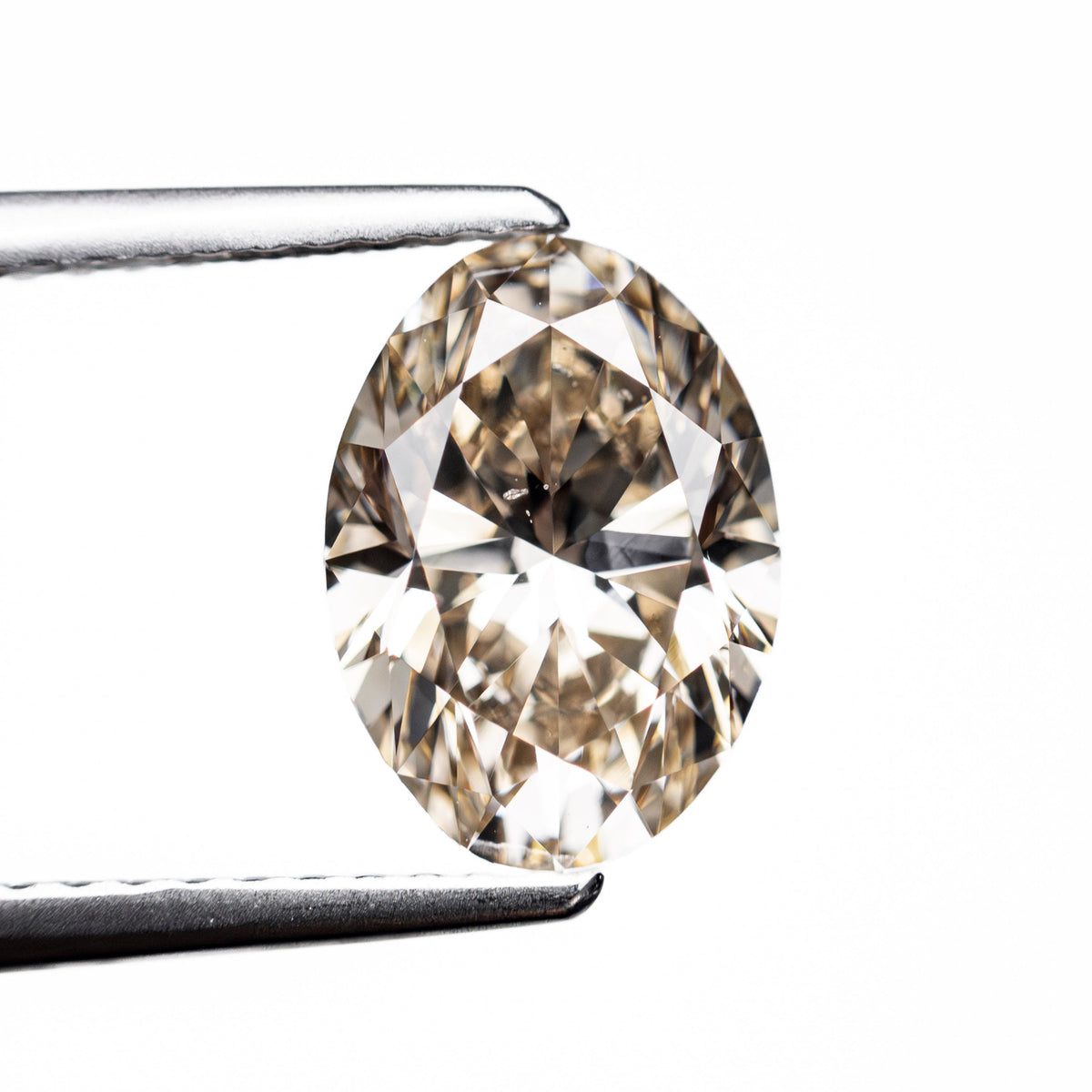 1.89ct 9.65s6.90x4.40mm SI1 C3 Oval Brilliant 🇨🇦 27985-01