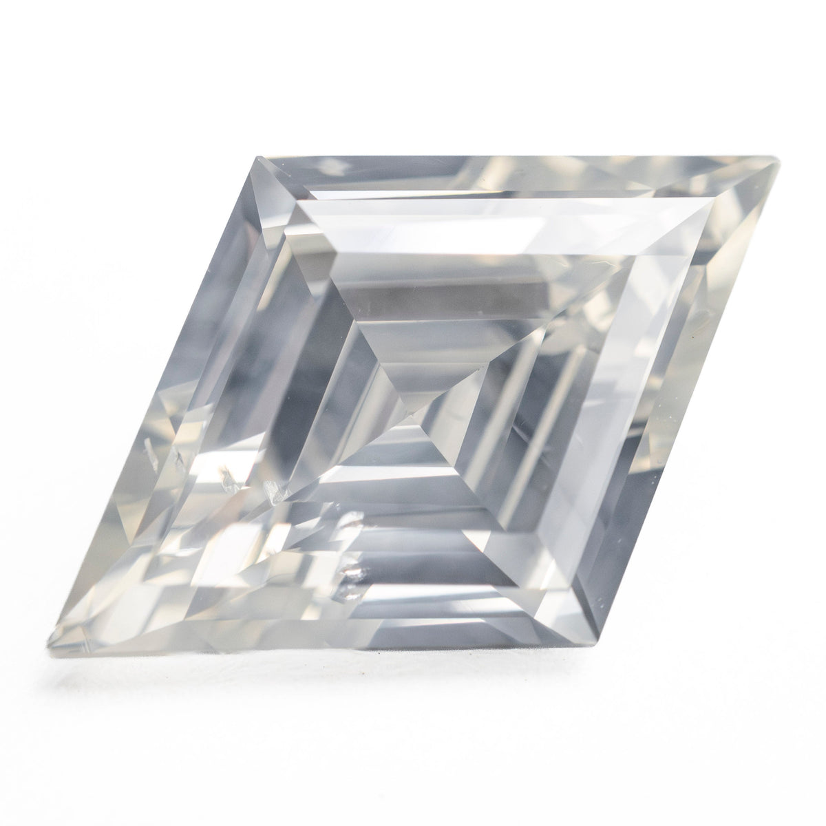 4.06ct 15.98x10.69x5.12mm GIA SI2 I Lozenge Step Cut 28010-01