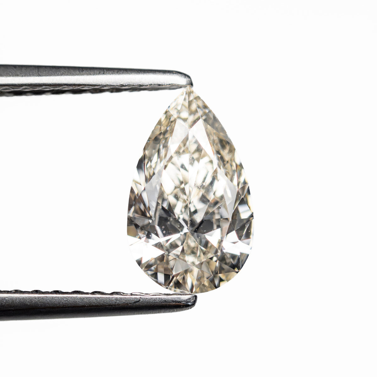 1.01ct 9.19x5.57x3.26mm VS2 M-N Pear Brilliant 🇨🇦 28313-13