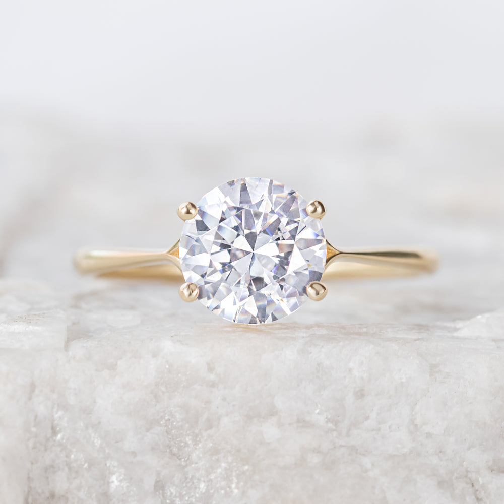 Clementine ~ Round Cut Ring