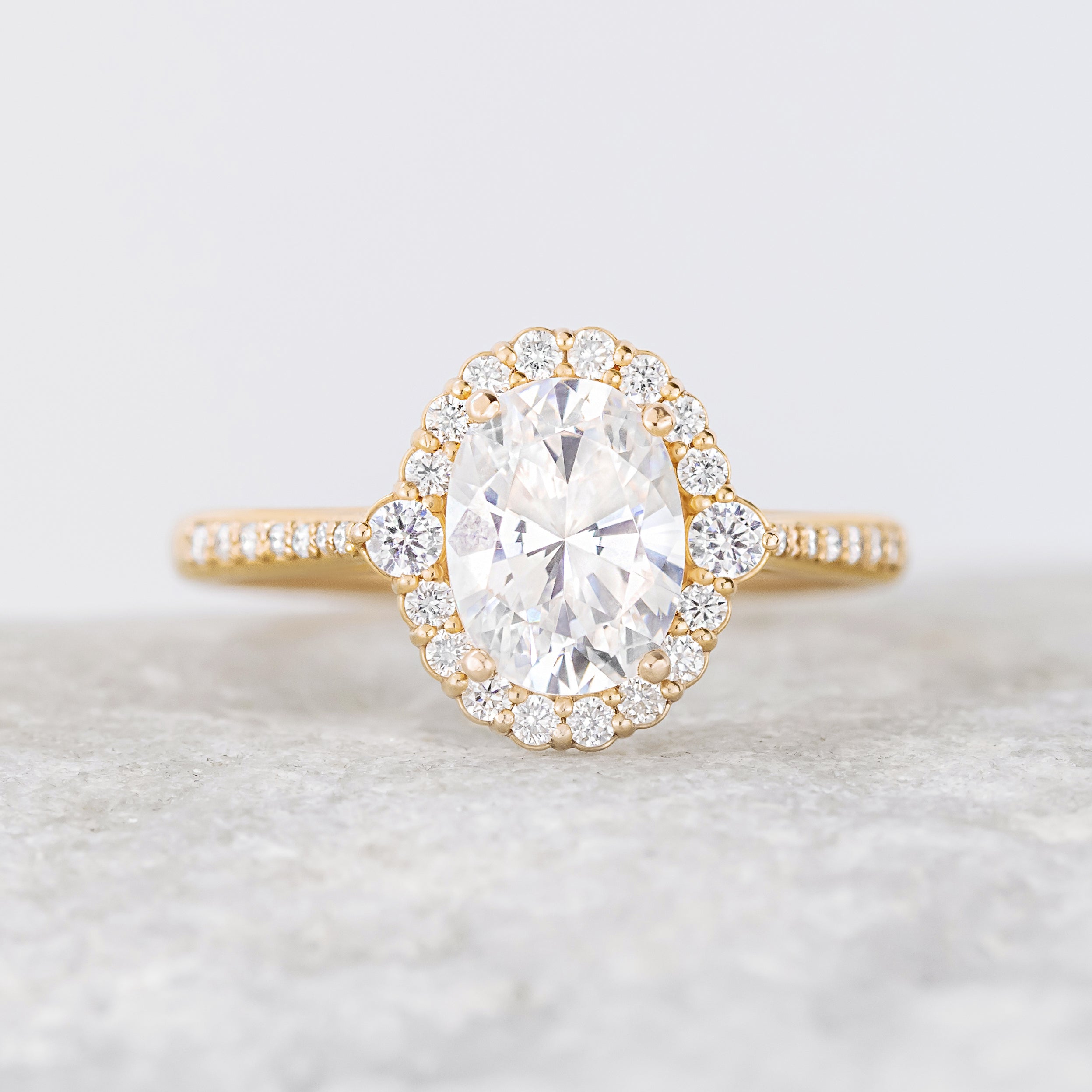 Calla Oval Cut Halo Ring | Laura Preshong – Laura-Preshong-Jewelry