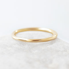 Uma Petite ~ Tapered Ring