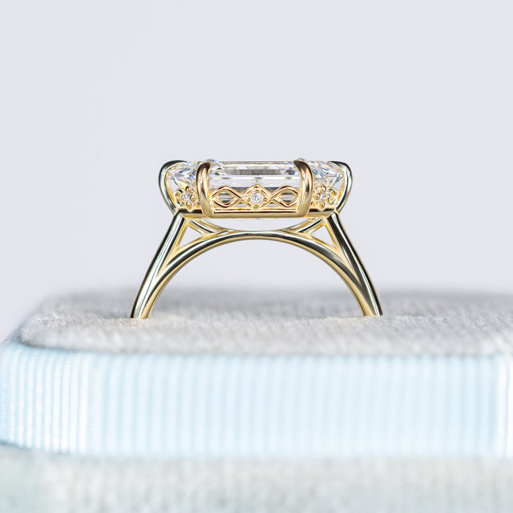 Custom East-West Elongated Hexagon Charlotte