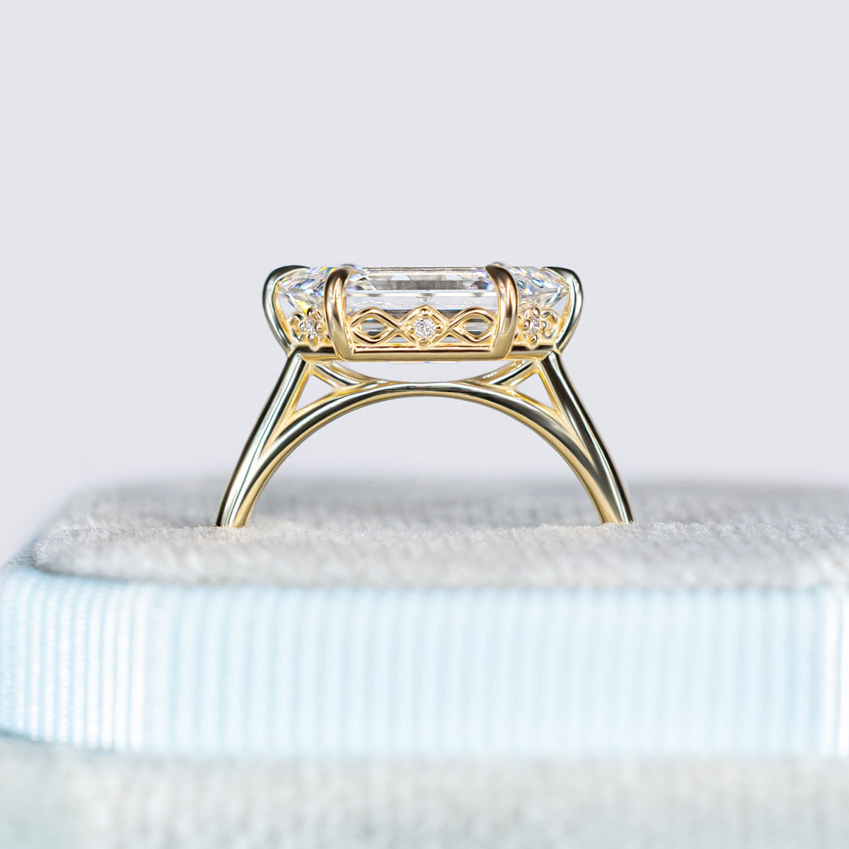 Custom East-West Elongated Hexagon Charlotte