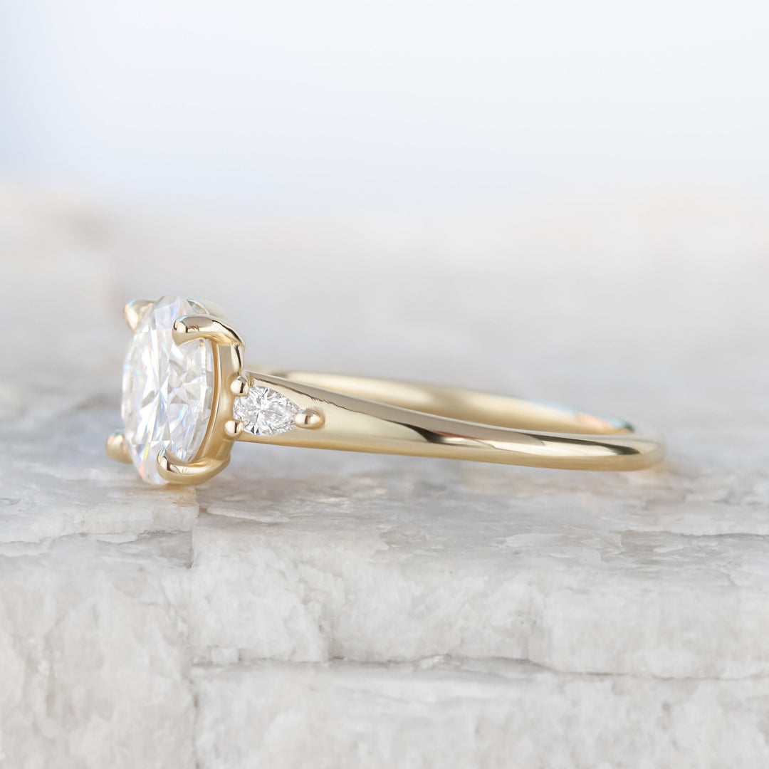Lulu Three Stone Engagement Ring | Laura Preshong – Laura-Preshong