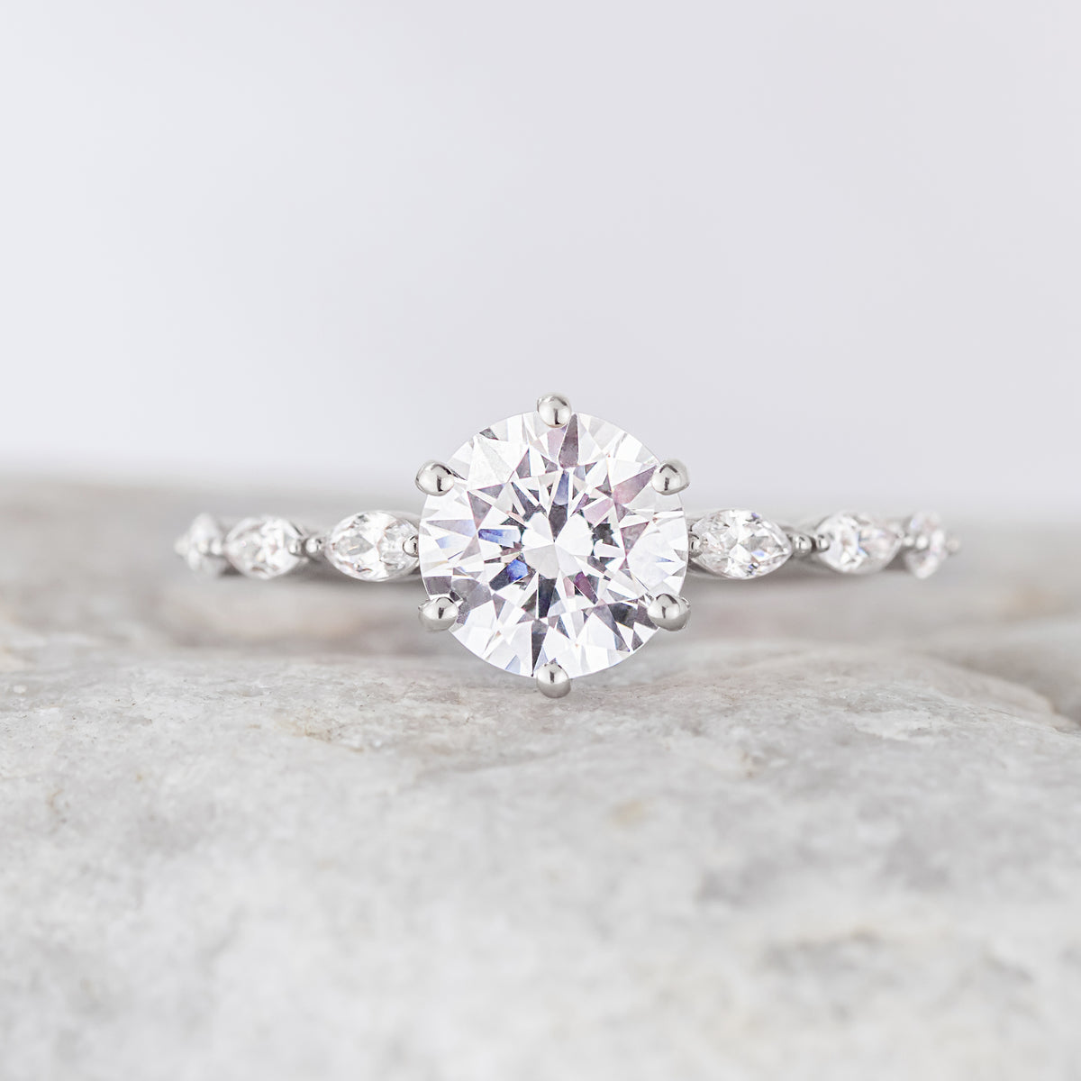 Willa ~ Side Stone Ring