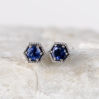 Loie Sapphire Earrings