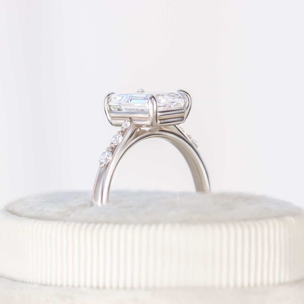 Rae ~ Side Stone Ring
