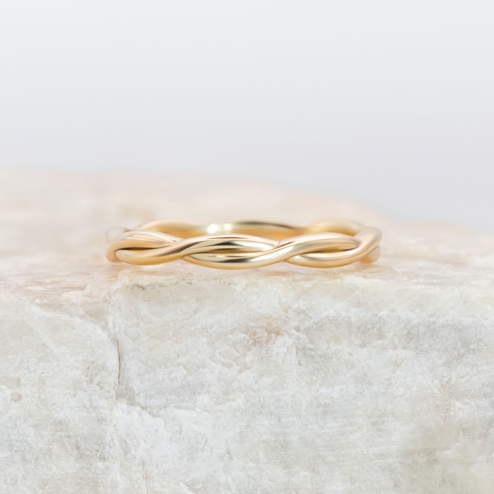 Twiggy ~ Wedding Ring