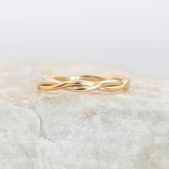 Twiggy ~ Wedding Ring