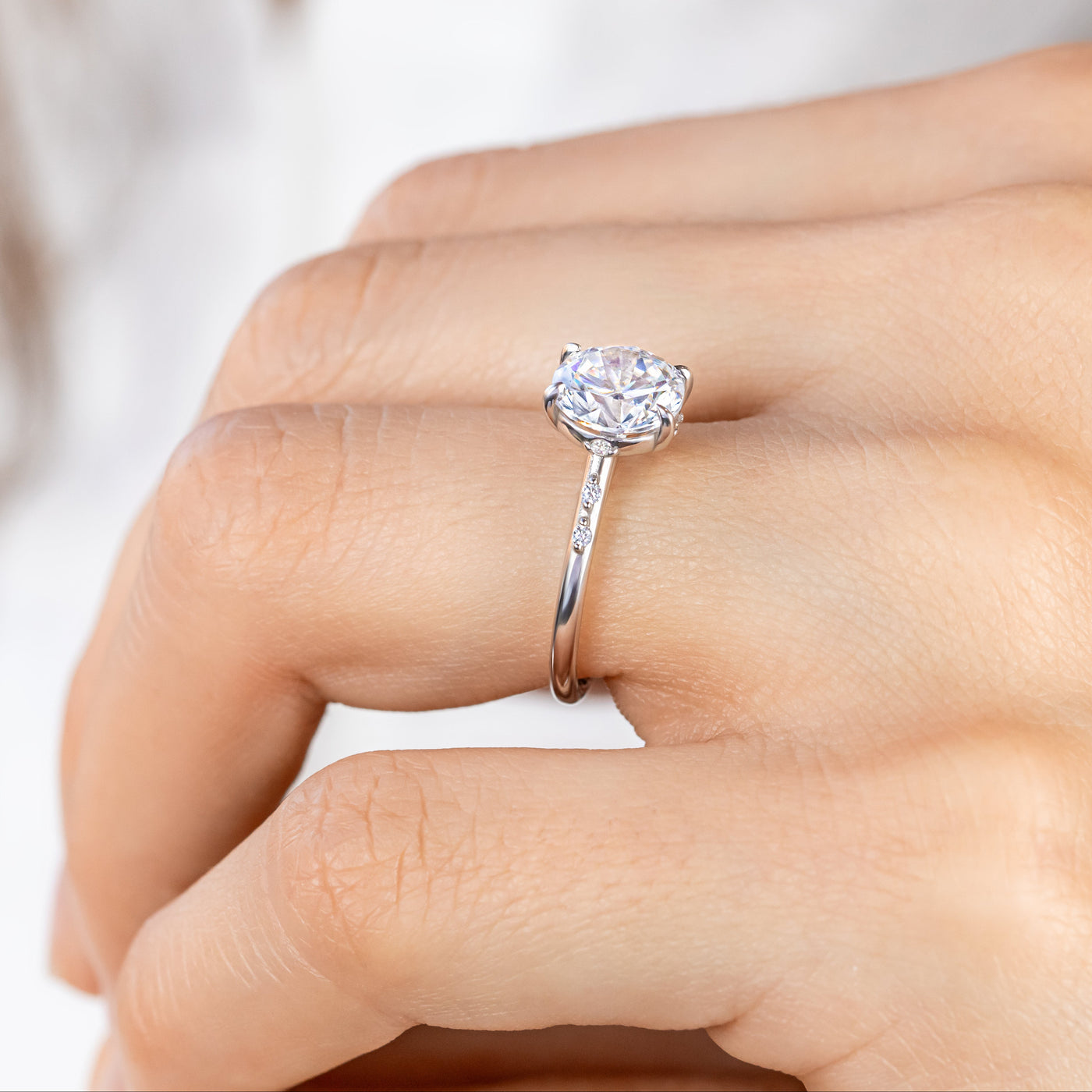 Wren ~ Round Brilliant Engagement Ring