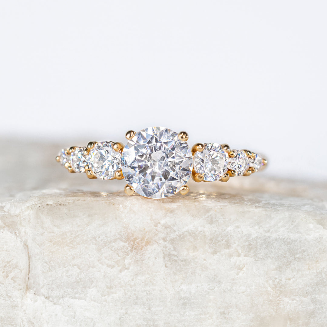 Zoey Side Stone Ring | Laura Preshong – Laura-Preshong-Jewelry