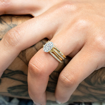 Esther Petite ~ Diamond Ring
