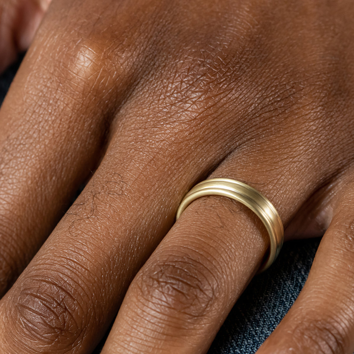 Emmett ~ 5mm Wedding Ring