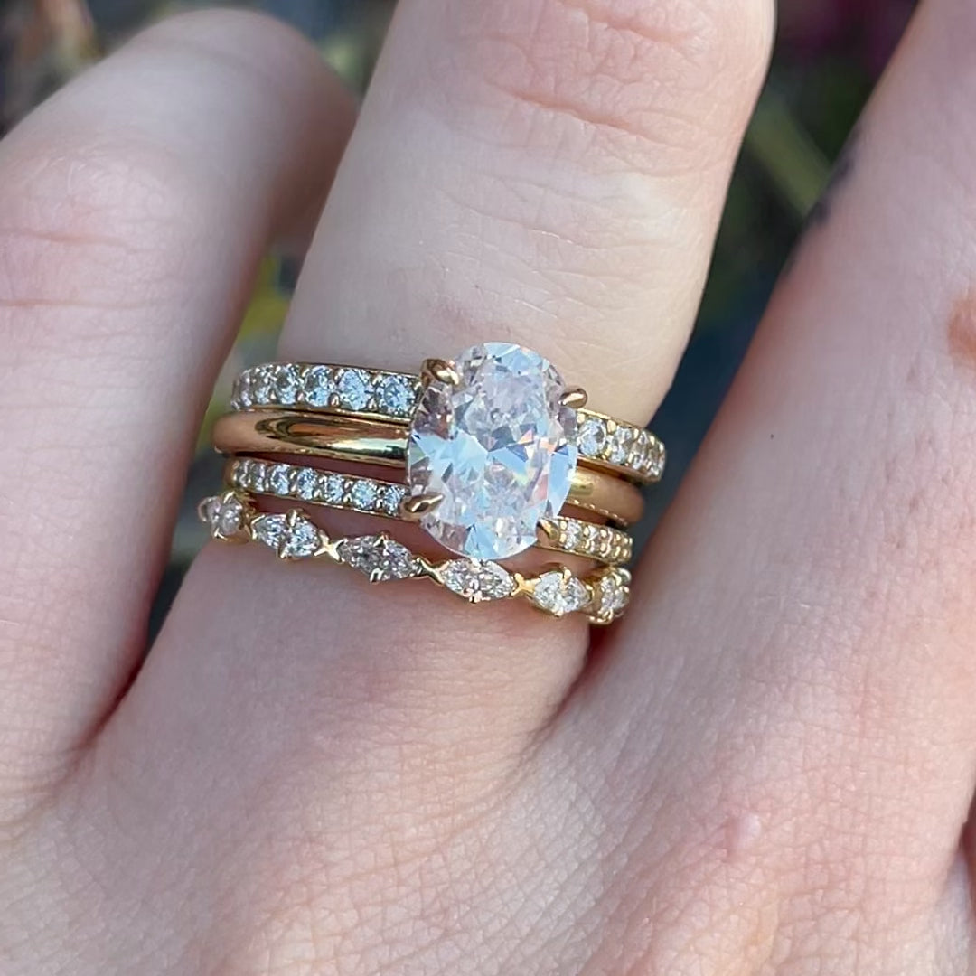 Esther Petite ~ Diamond Ring