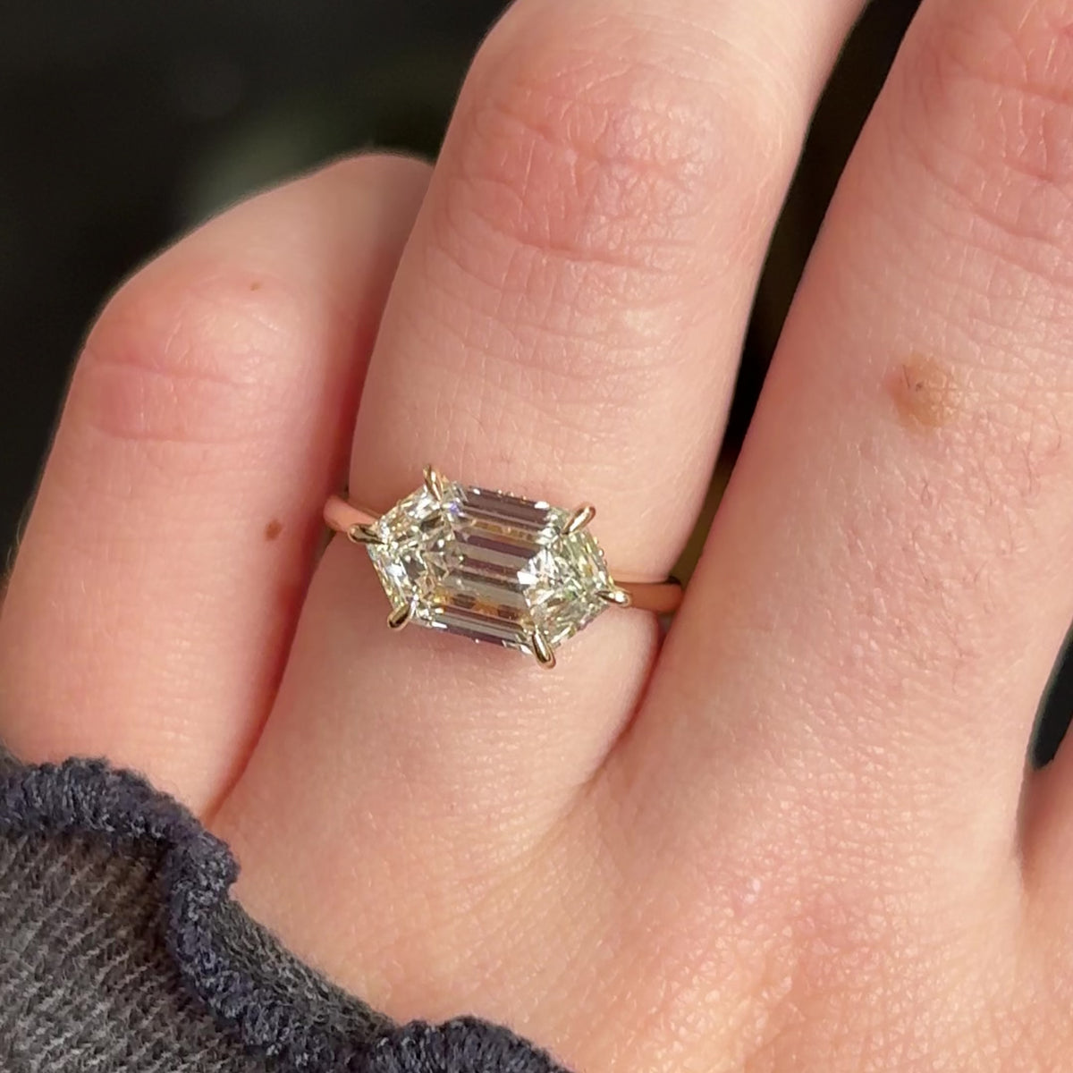 Custom East-West Elongated Hexagon Charlotte