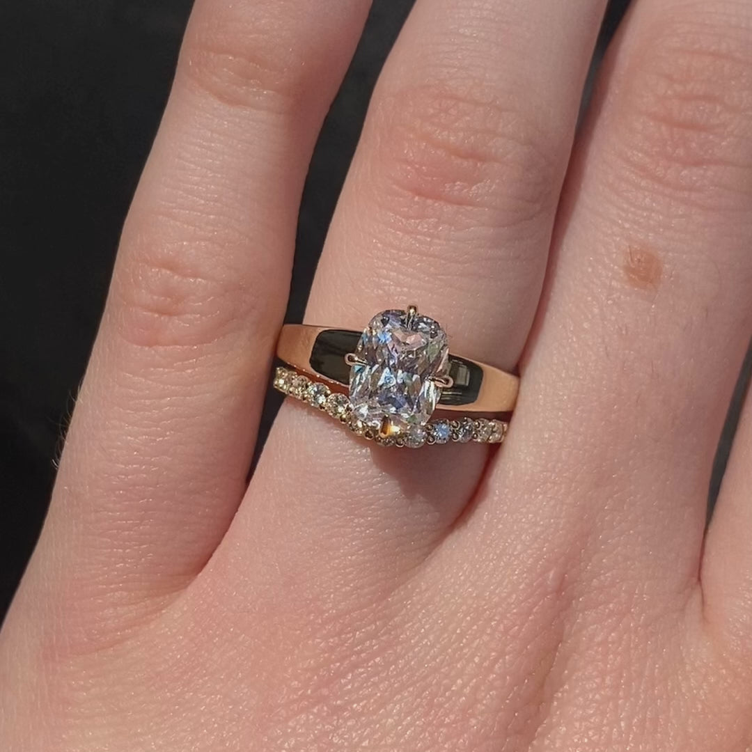 Billie ~ Engagement Ring