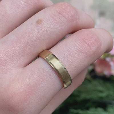 Theo 5mm ~ Beveled Edge Wedding Ring