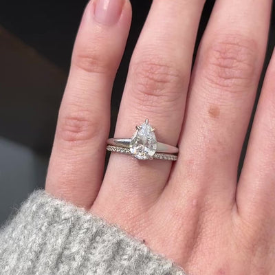 London ~ Hidden Halo Ring