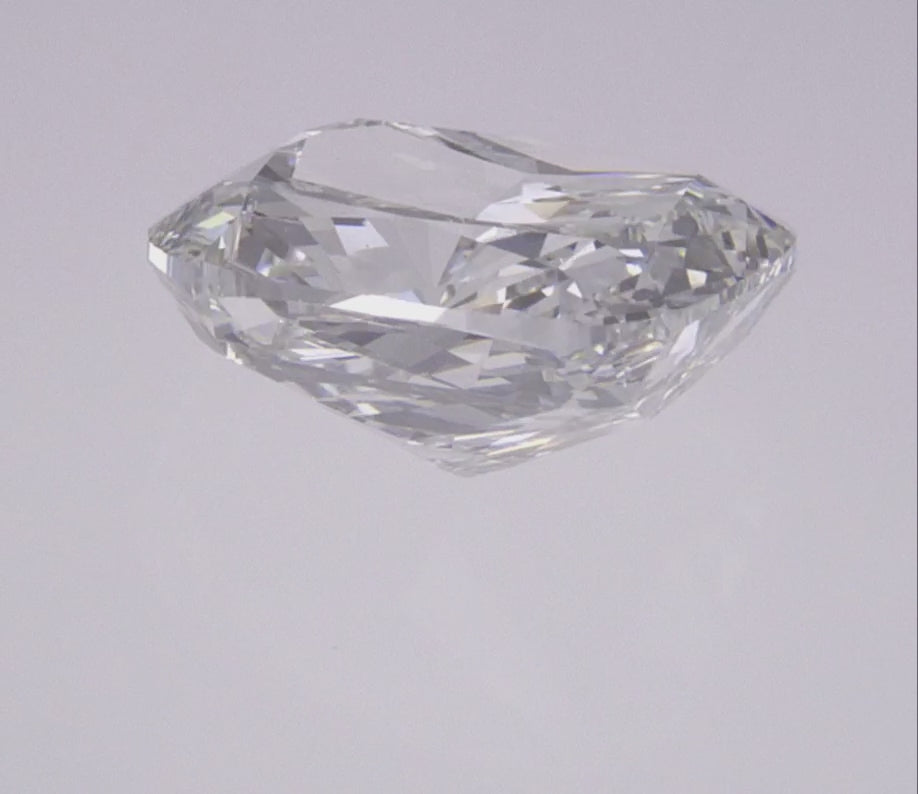 ELONGATED CUSHION 2.07ct FVVS2 VERY GOOD 500077118