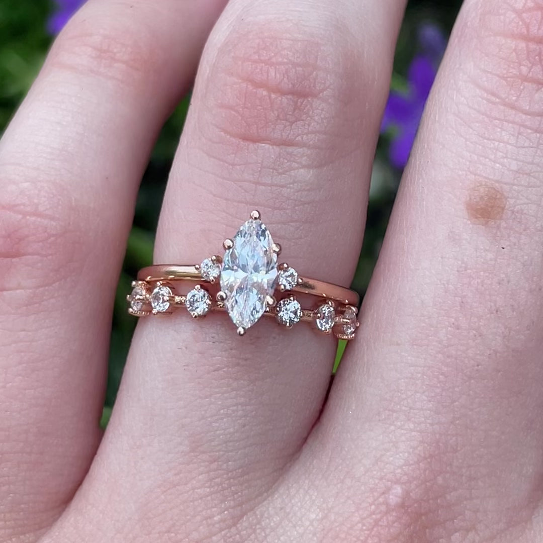 Amelie ~ Diamond Ring