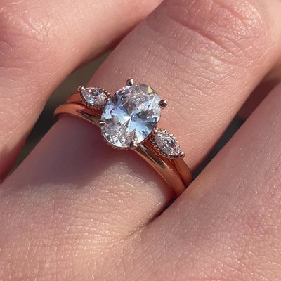 Uma ~ Tapered Ring
