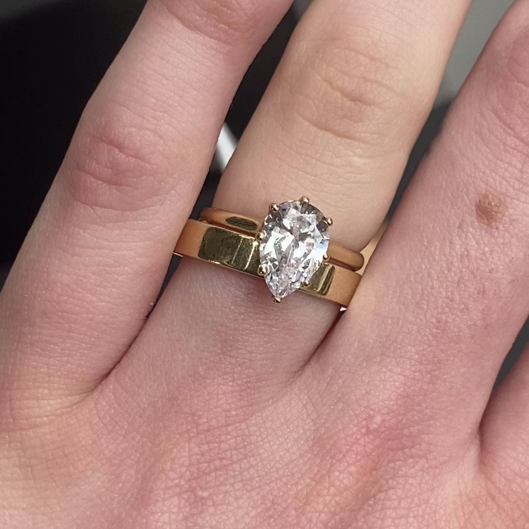 Ted 4mm ~ Wedding Ring