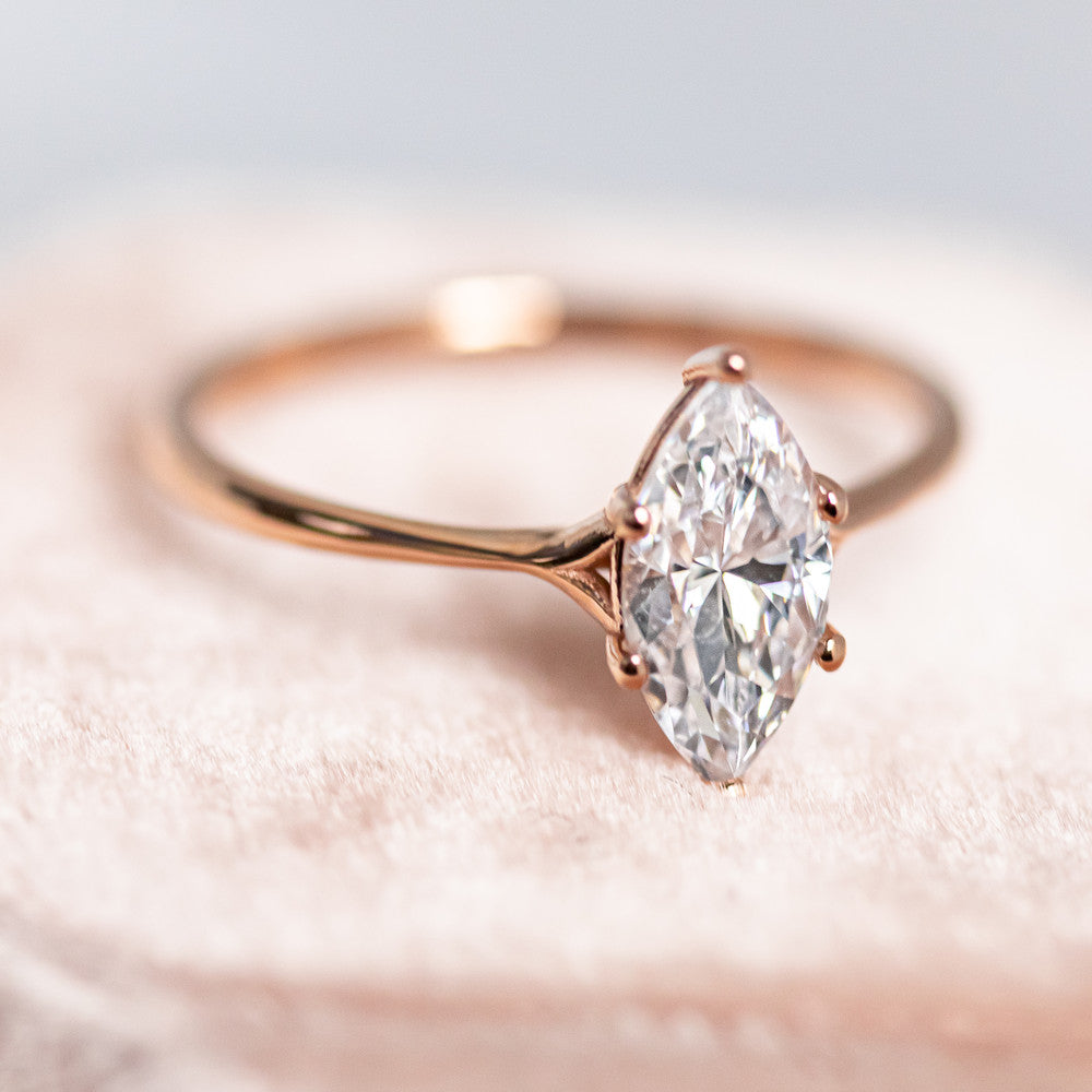 Marquiseくん Marquise Diamond Engagement Ring 70845 | TraxNYC