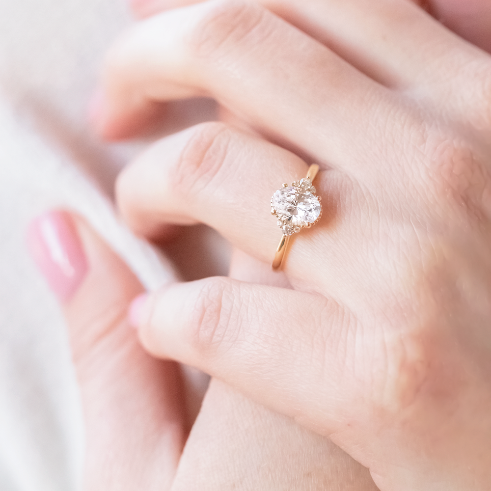 Mayfair Oval Side Stone Ring