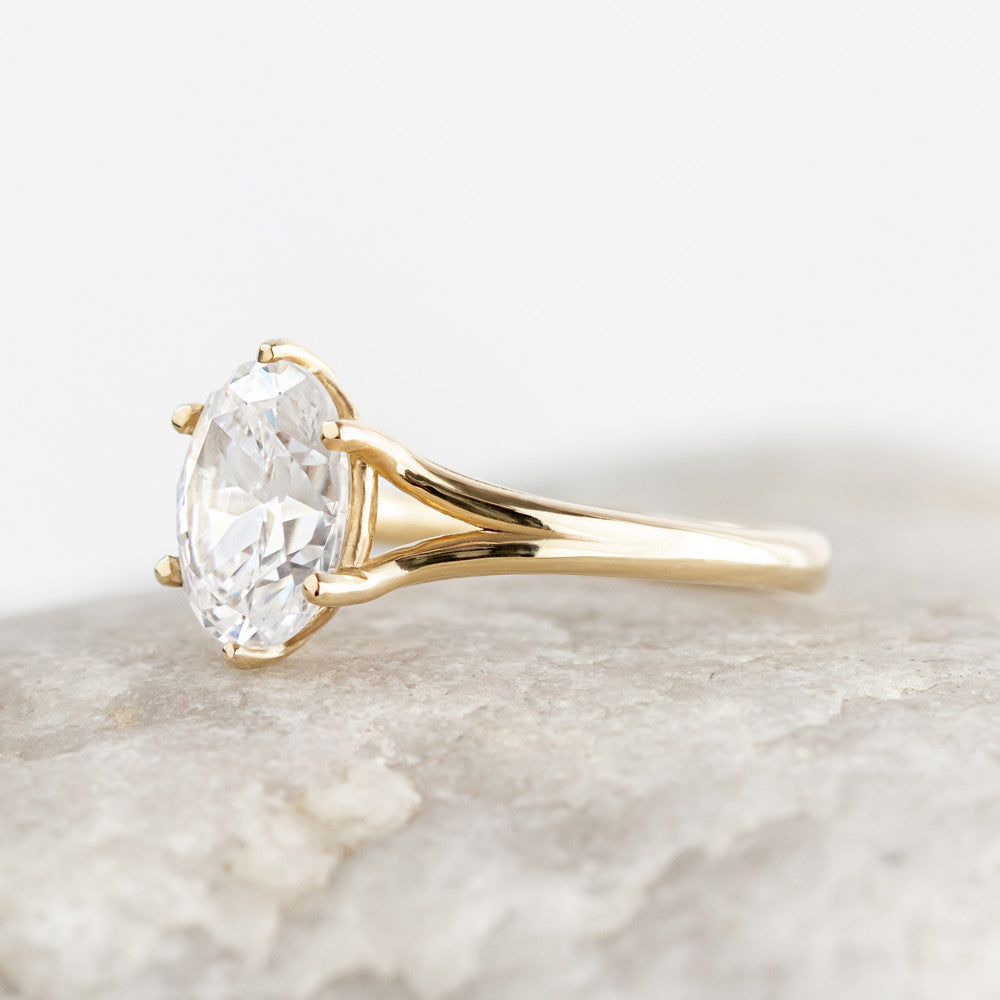 Finn Split Band Engagement Ring