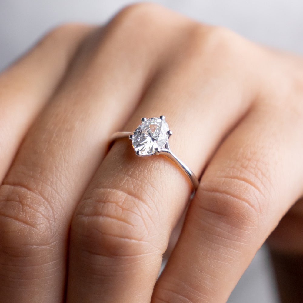 Clementine 6 Oval Cut Ring Laura Preshong Laura Preshong Jewelry
