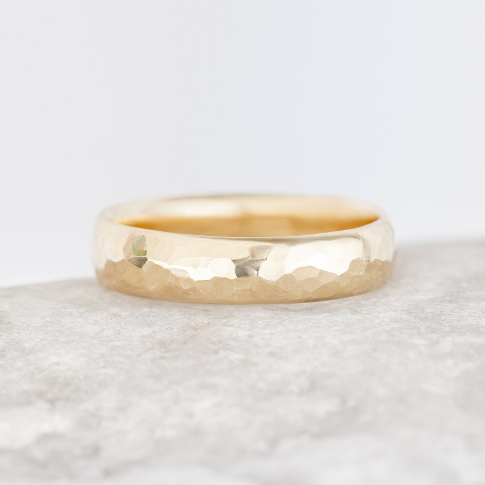 Rocco Hammered Wedding Band - Yellow Gold High Polish